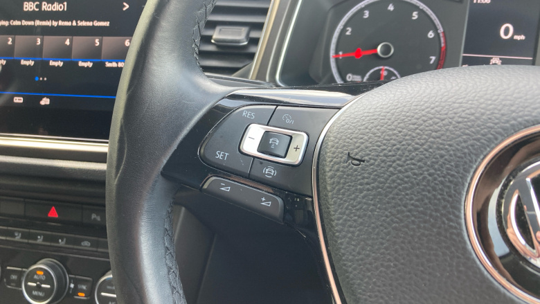 Volkswagen T-Roc 1.5 TSI EVO Design 5dr Petrol Hatchback